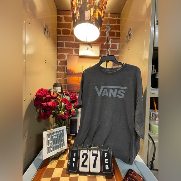 Vans Other - Vans Off The Wall Graphic Tee